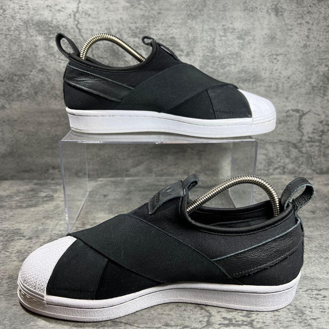 【アディダス】（22.5）スーパースター スリッポン ブラック FW7051