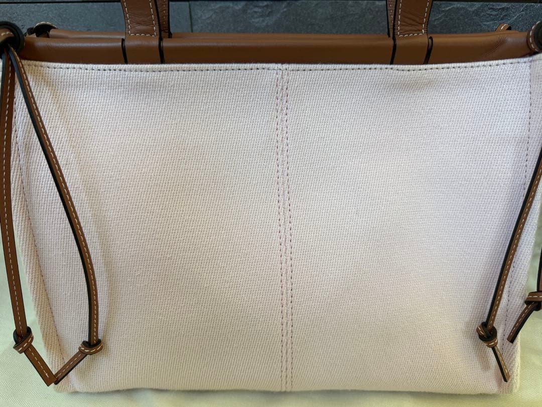 ロエベ クッショントート LOEWE