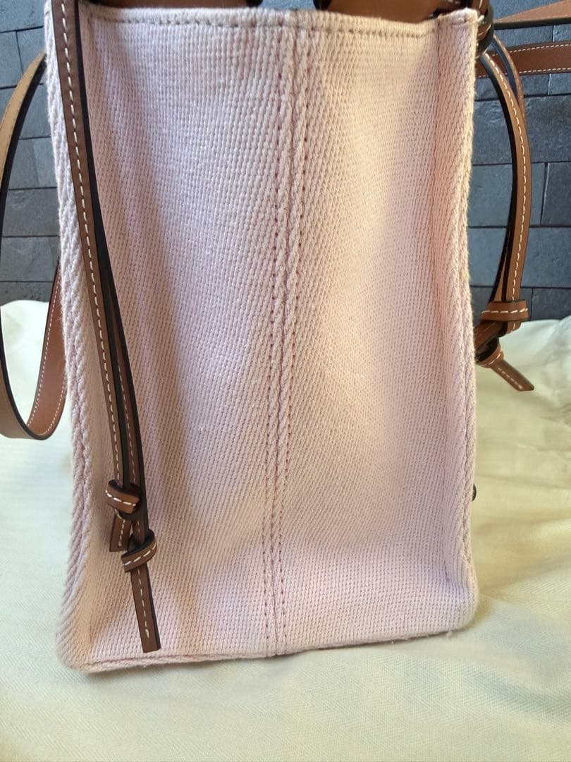 ロエベ クッショントート LOEWE