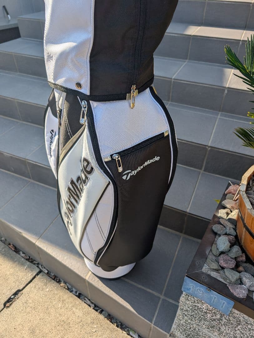 テーラーメイドキャディバック