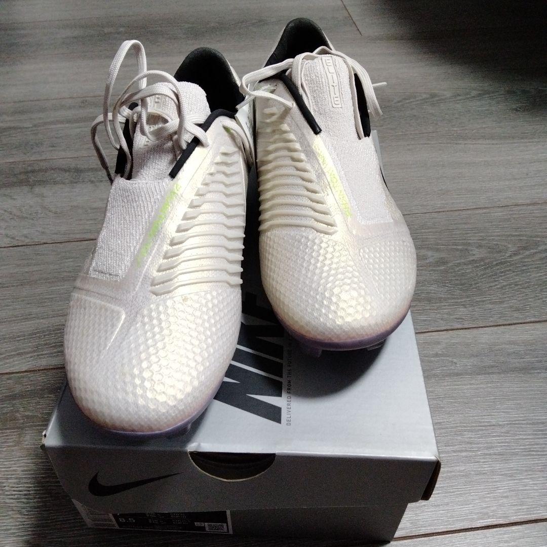 サッカースパイクNIKE ファントムヴェノムElite FG 25.0cm