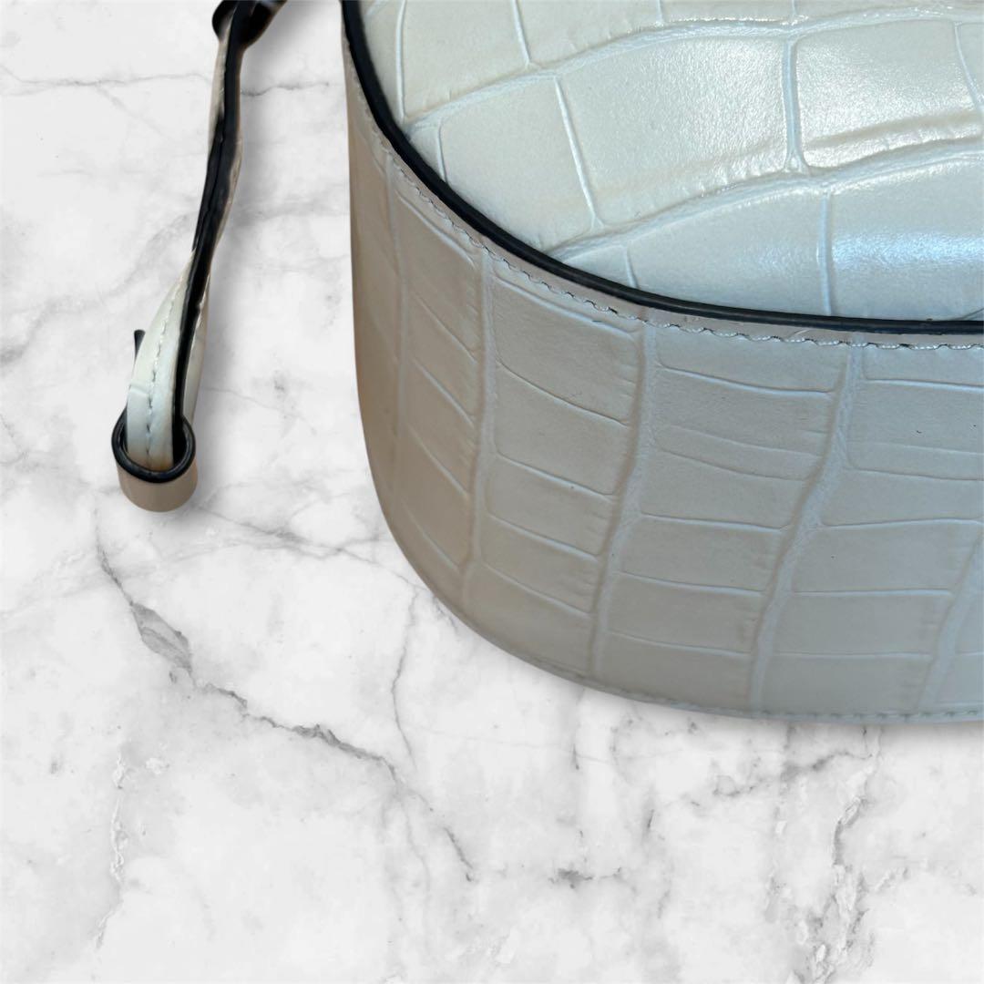 【美品】kate spade ダンプリング　ショルダーバッグ　2WAY　白