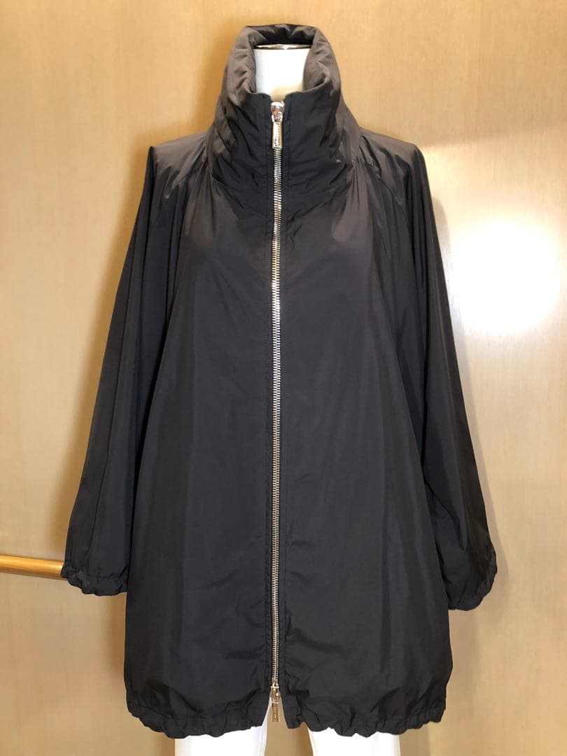 MOORER ムーレーレディース コート　　　　　　レイン対応　傘マーク2個