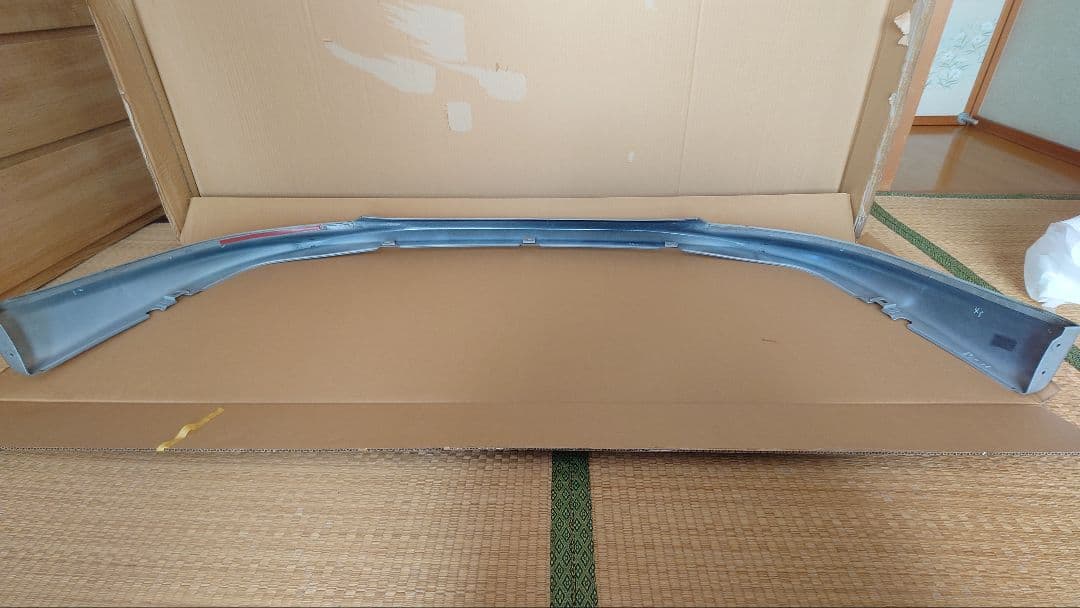 【野菜様と交渉中】インプレッサGH型　フロントバンパースカート　ガリキズ2箇所