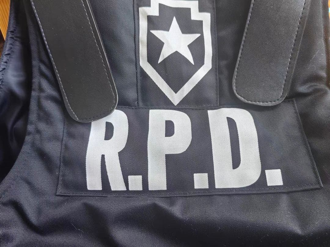 バイオハザード　ラクーン　警察　ボディーアーマー　RPD レオン　コスプレ
