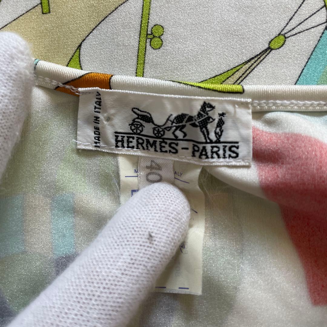 美品 HERMES エルメス 大空の狂気 ノースリーブ 40 カットソー