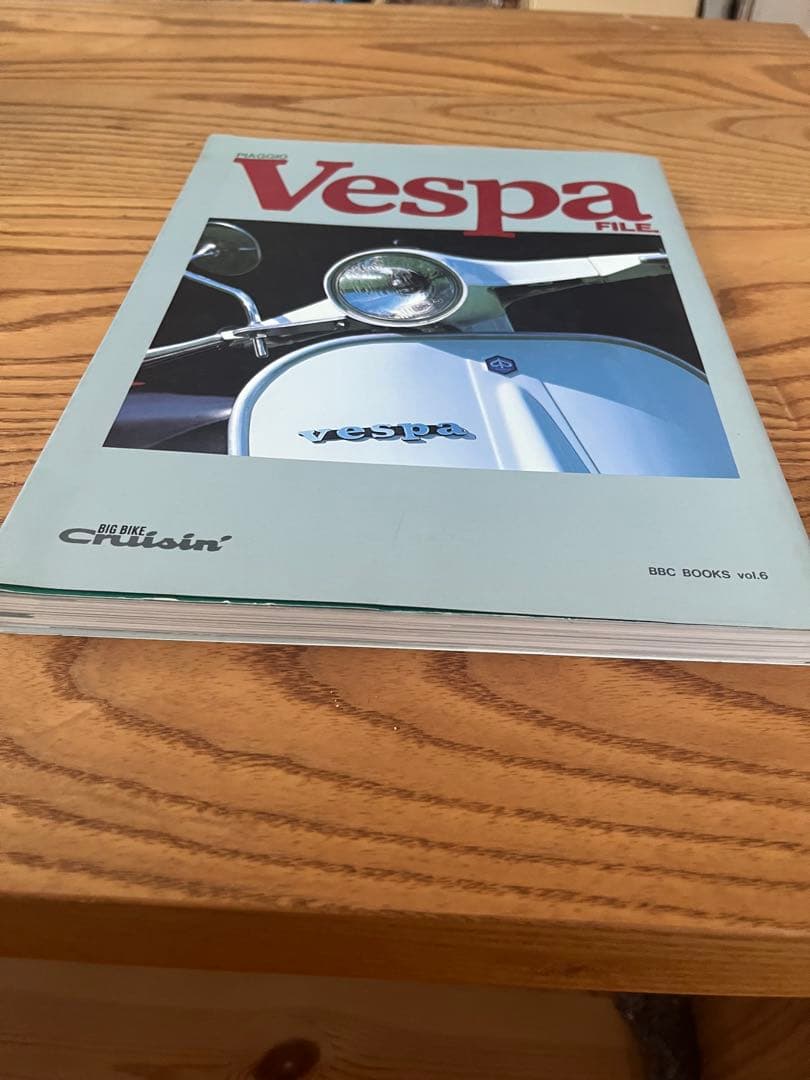 入手困難　美品　PIAGGIO Vespa FILE ベスパ　カタログ　90S