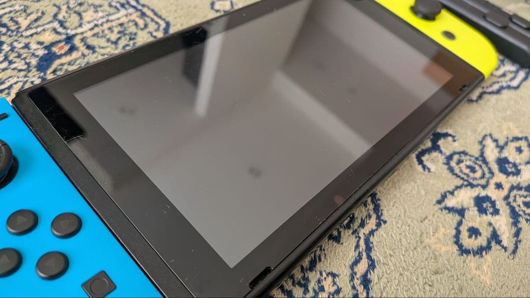 ニンテンドーSwitch　少々訳あり