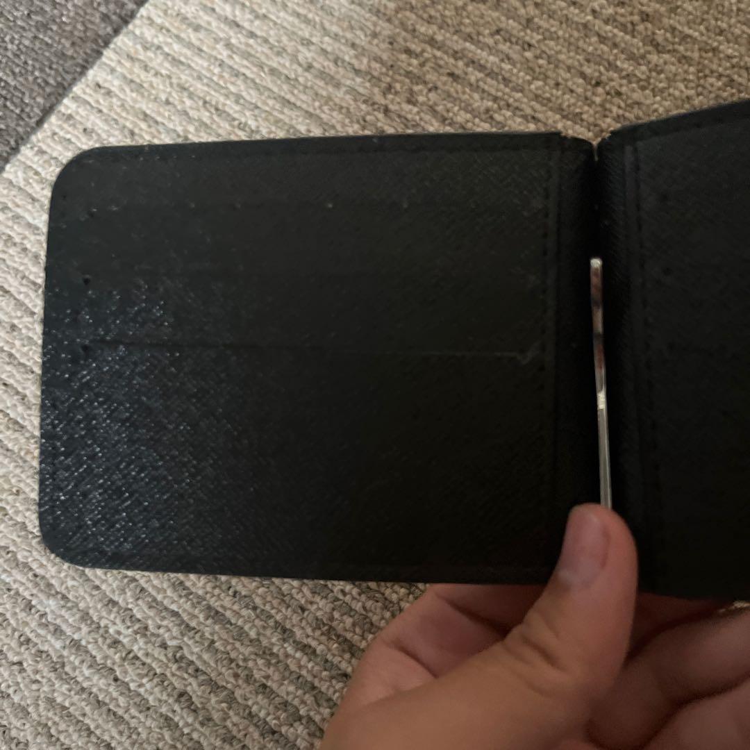 VUITTON マネークリップ 財布