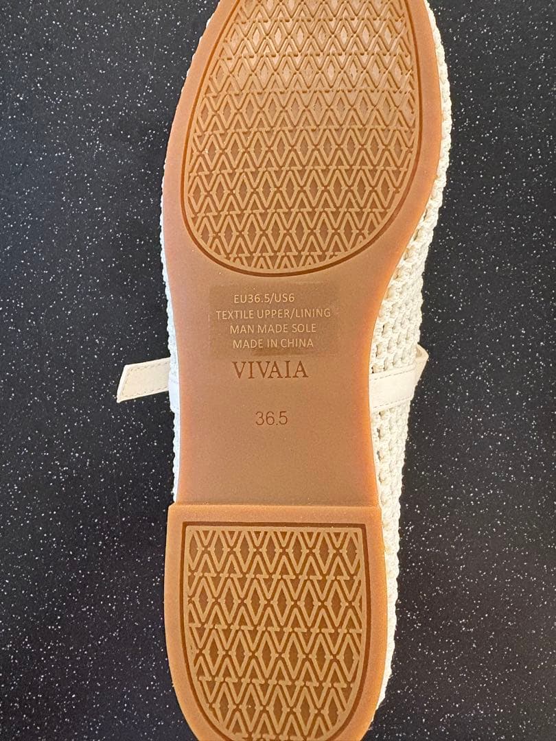 【VIVAIA】Nelly アーモンドトゥ フラット クリーム・メッシュ