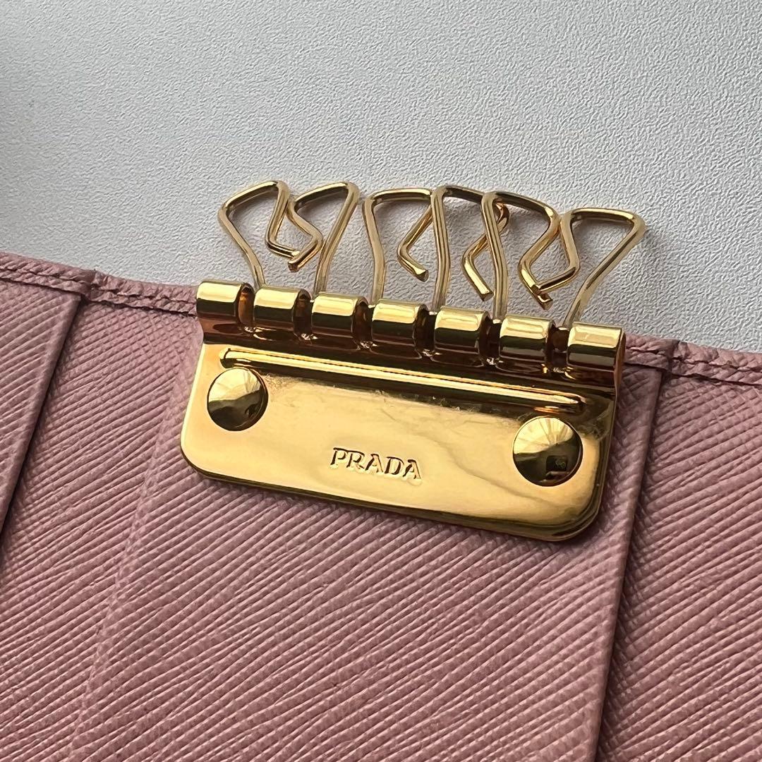 242 極上美品 PRADA プラダ キーケース