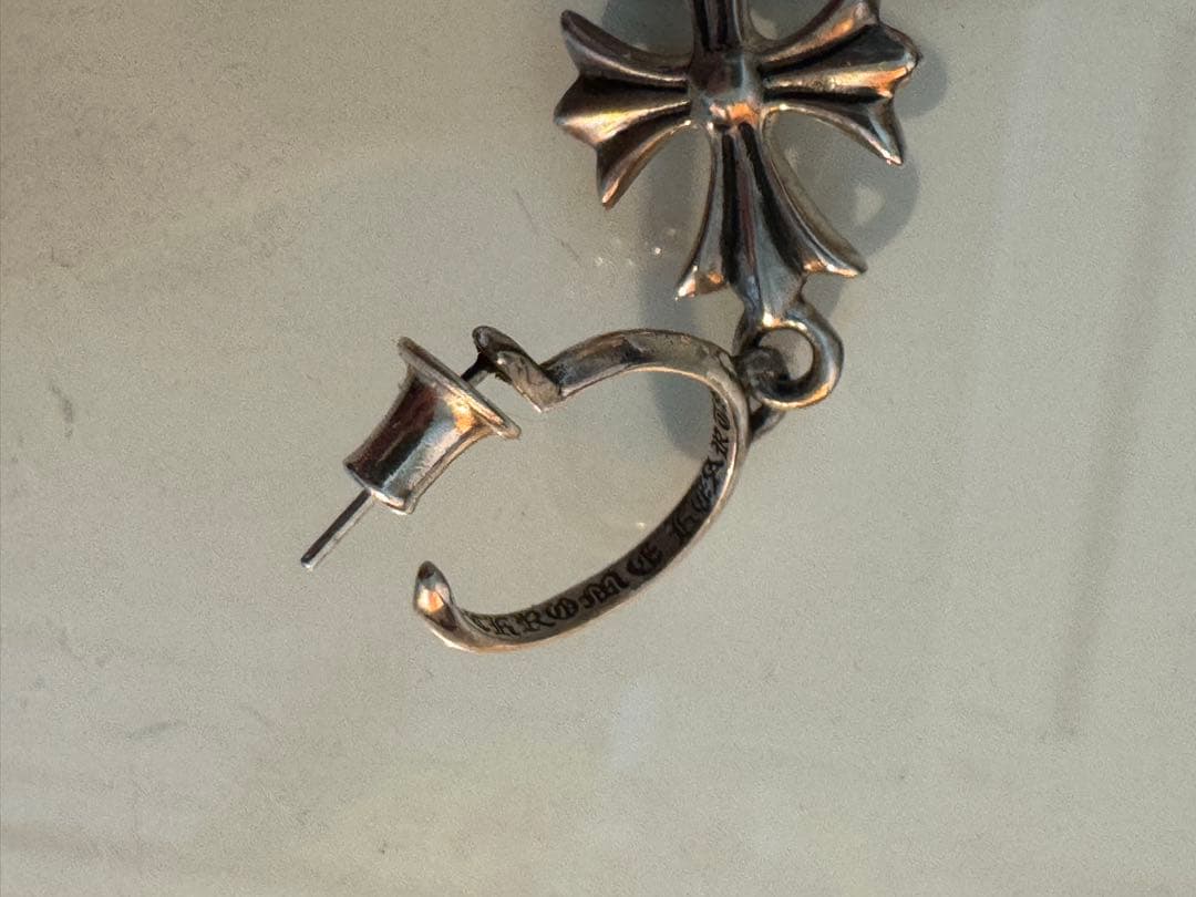 クロムハーツ タイニーCHクロス フープイヤリング(ピアス)