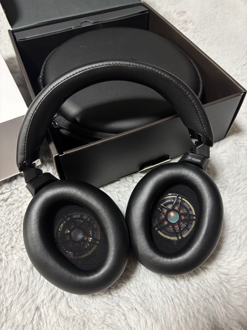 パナソニック RP-HD600Nワイヤレスステレオヘッドホンノイズキャンセル