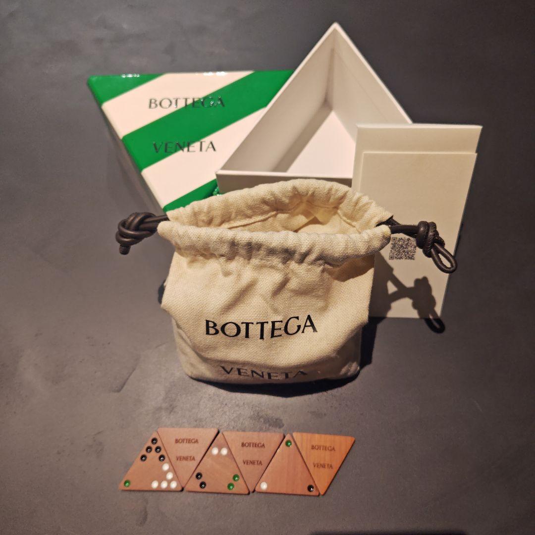 Bottega Veneta トライアングルドミノ