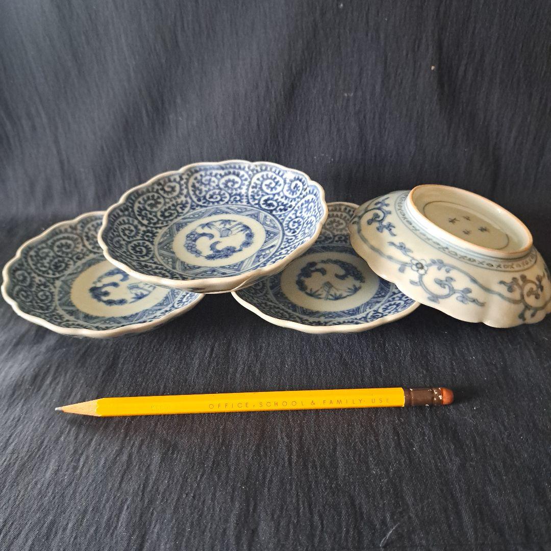 「ご成約者」です。 「たこ唐草が小皿にも！」 古伊万里皿4客セット 骨董ア