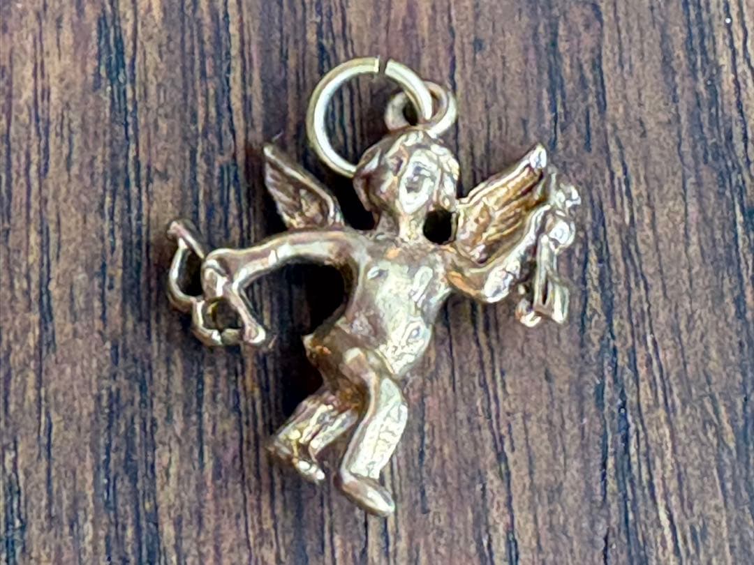 英国ヴィンテージ✳︎キューピッドペンダントトップ