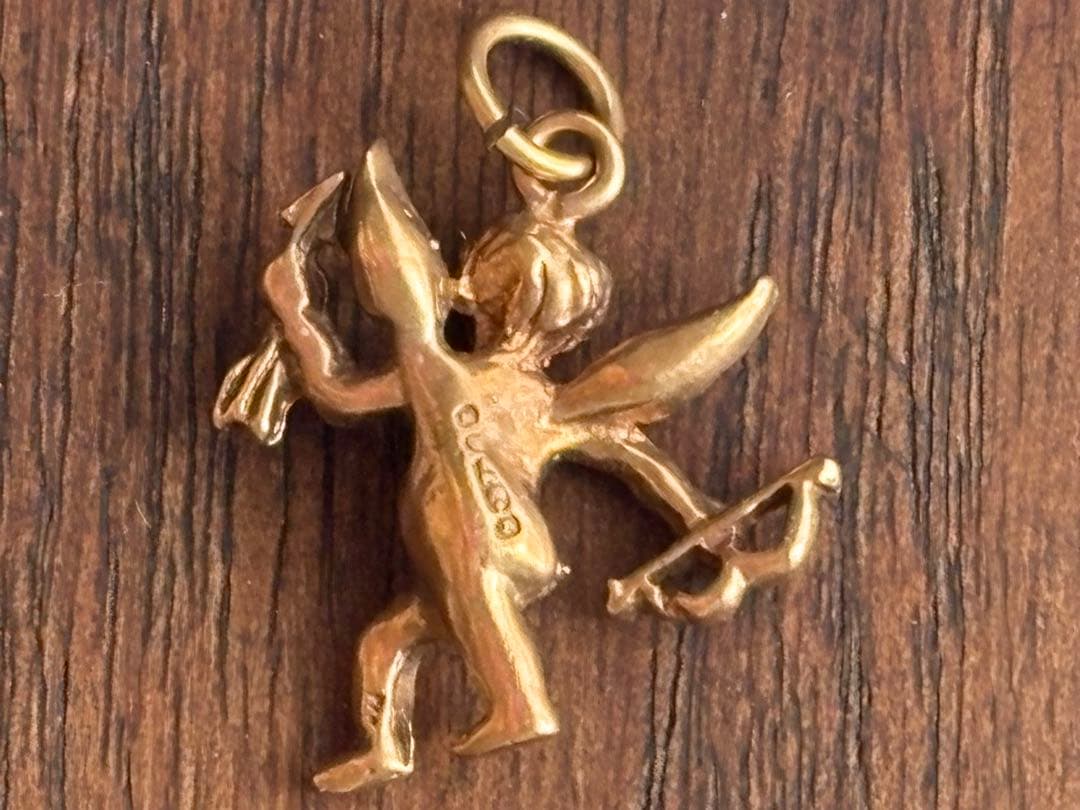 英国ヴィンテージ✳︎キューピッドペンダントトップ