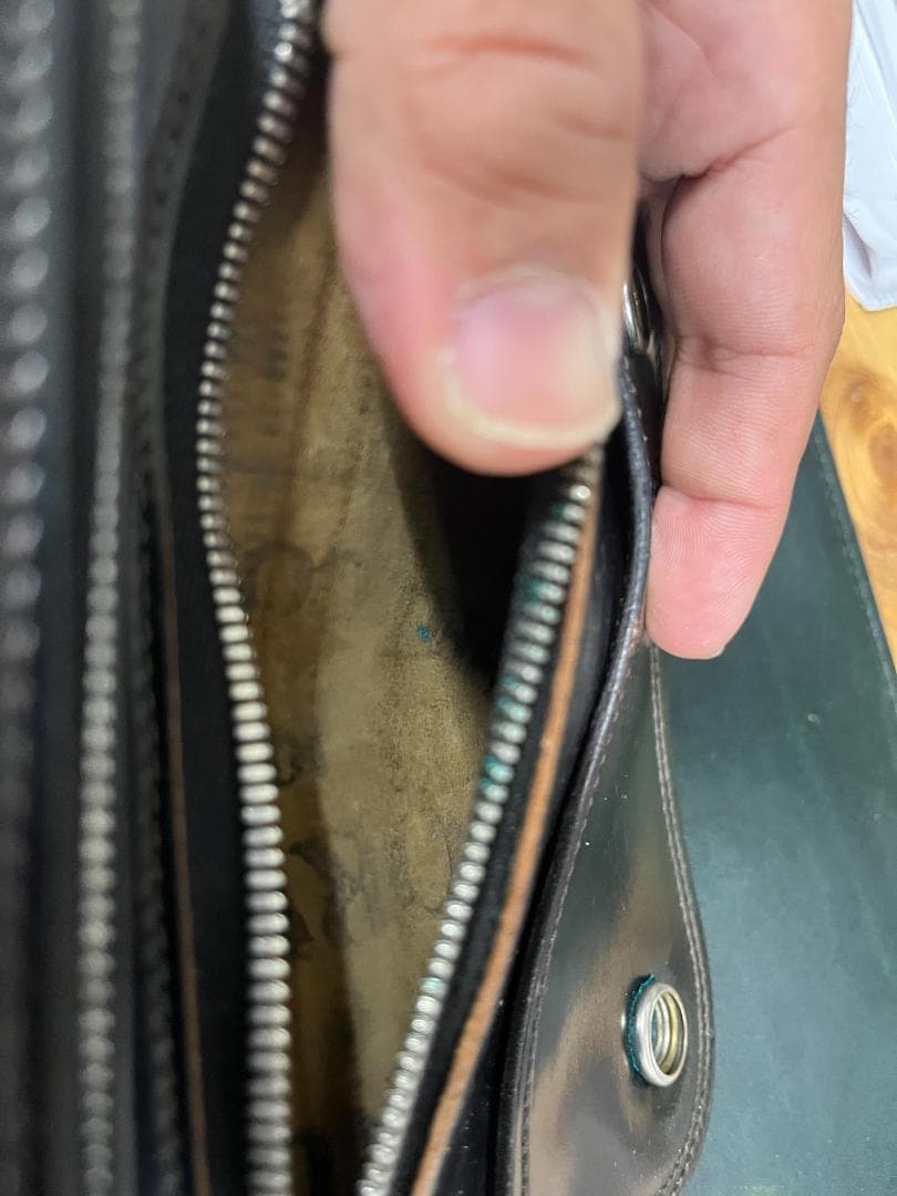 ラストクロップス 二つ折り財布