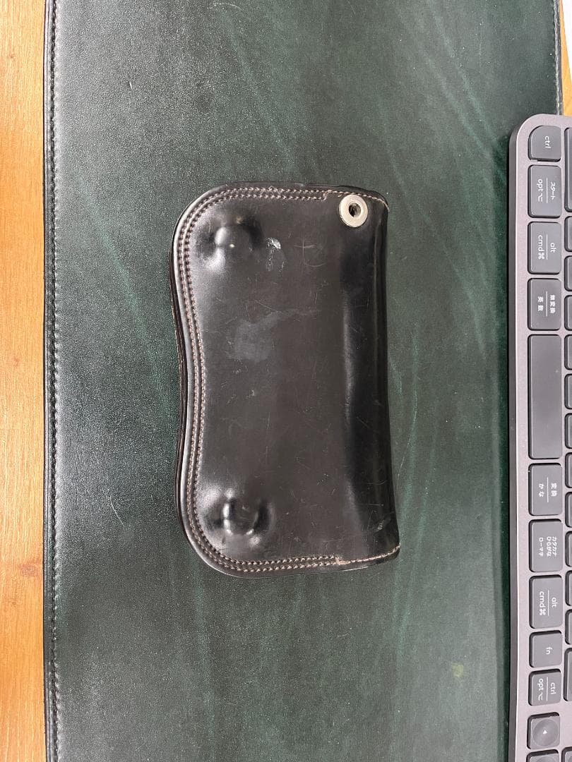 ラストクロップス 二つ折り財布