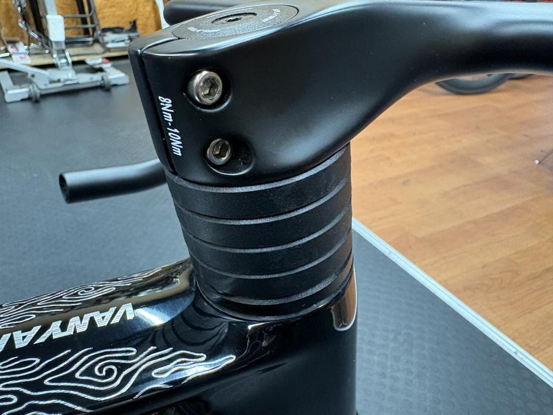 ELVES Vanyar Pro DISK フレームセット及び専用ハンドル付属