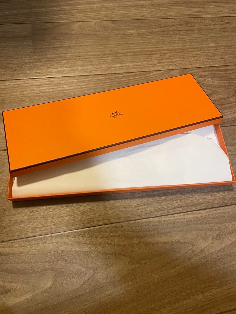 HERMES 新品同様ネクタイ グレー 箱付き