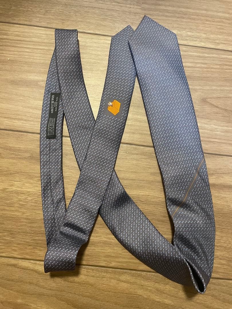 HERMES 新品同様ネクタイ グレー 箱付き