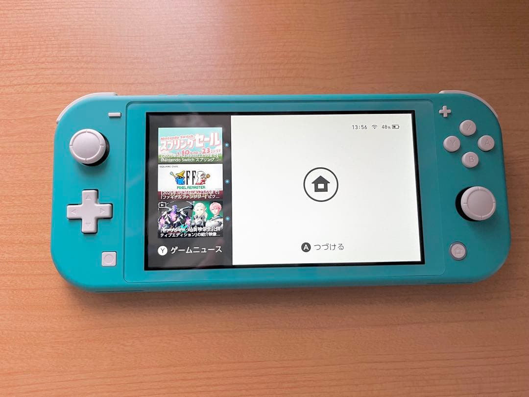 Nintendo Switch Lite (microSDカード付き)