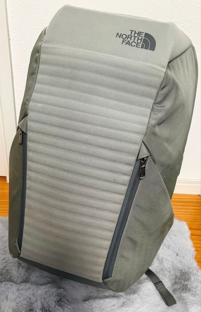 希少THE NORTH FACE ザ ノースフェイス アクセスパック22 グレー