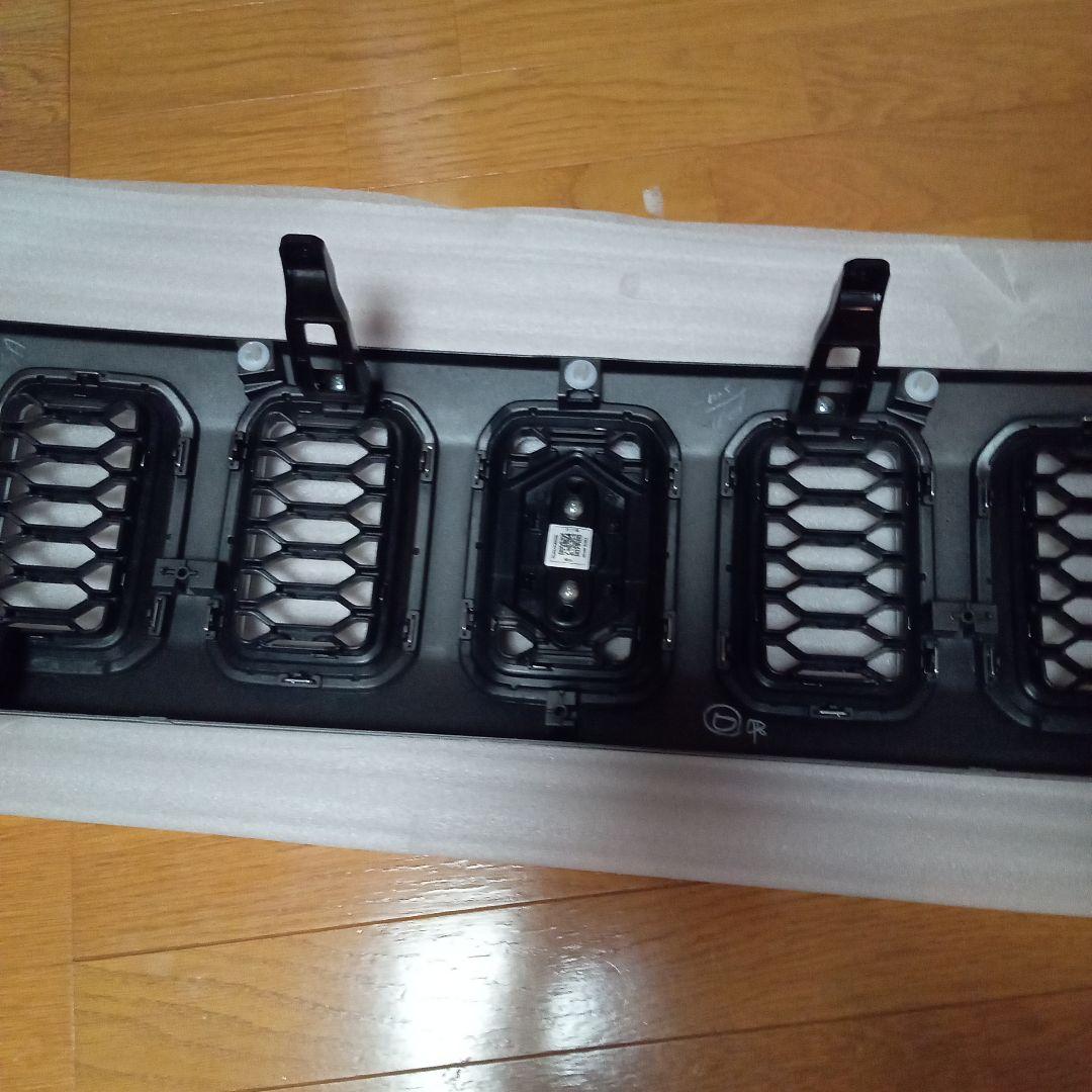 SUZUKI(スズキ)JC74W ジムニーノマド 新車外し グリル