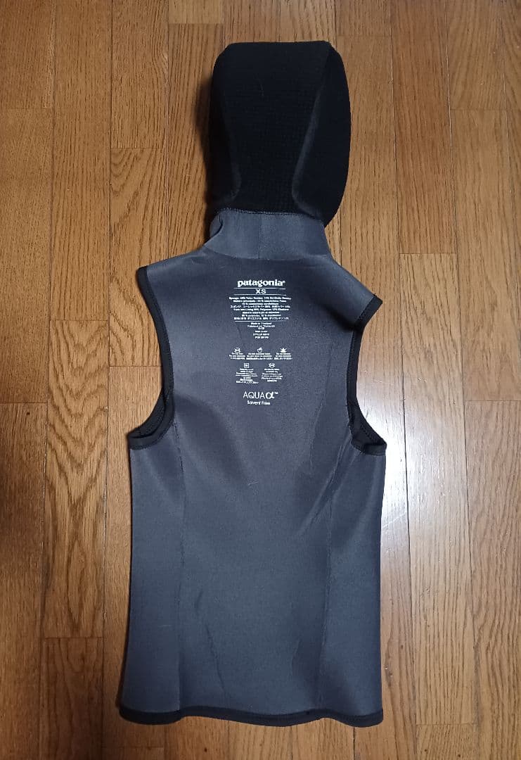 すぱむ　patagonia　パタゴニア　フード付きベスト　インナー　XS