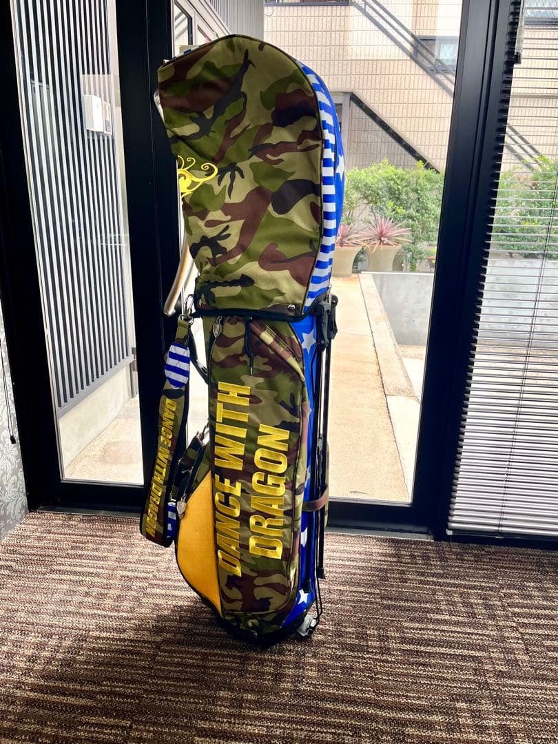 ダンスウィズドラゴン 迷彩柄キャディバッグ
