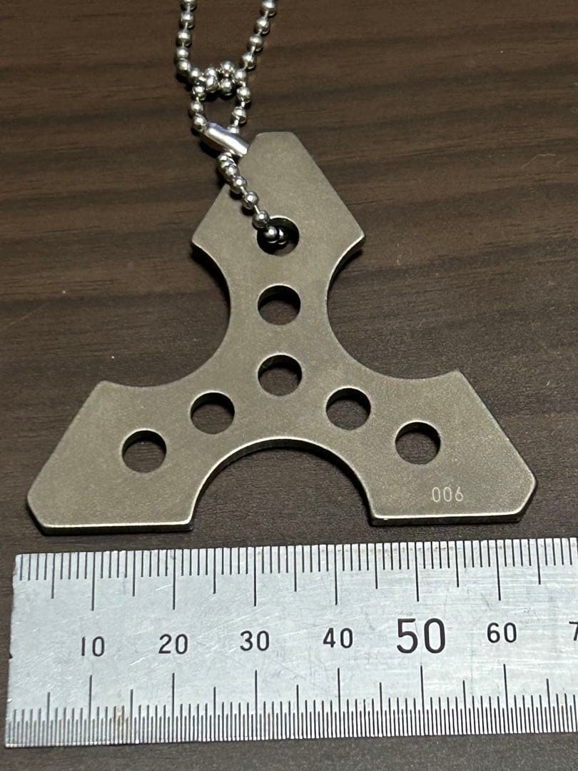 エコナイナー チタンアクセサリー POCKET DELTA 護身 クボタン