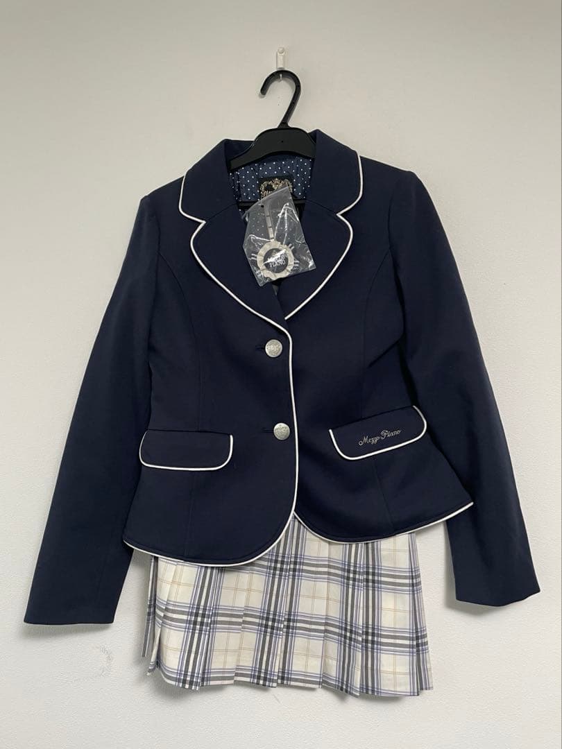 mezzo piano junior ネイビー ジヤケット➕プリーツスカート