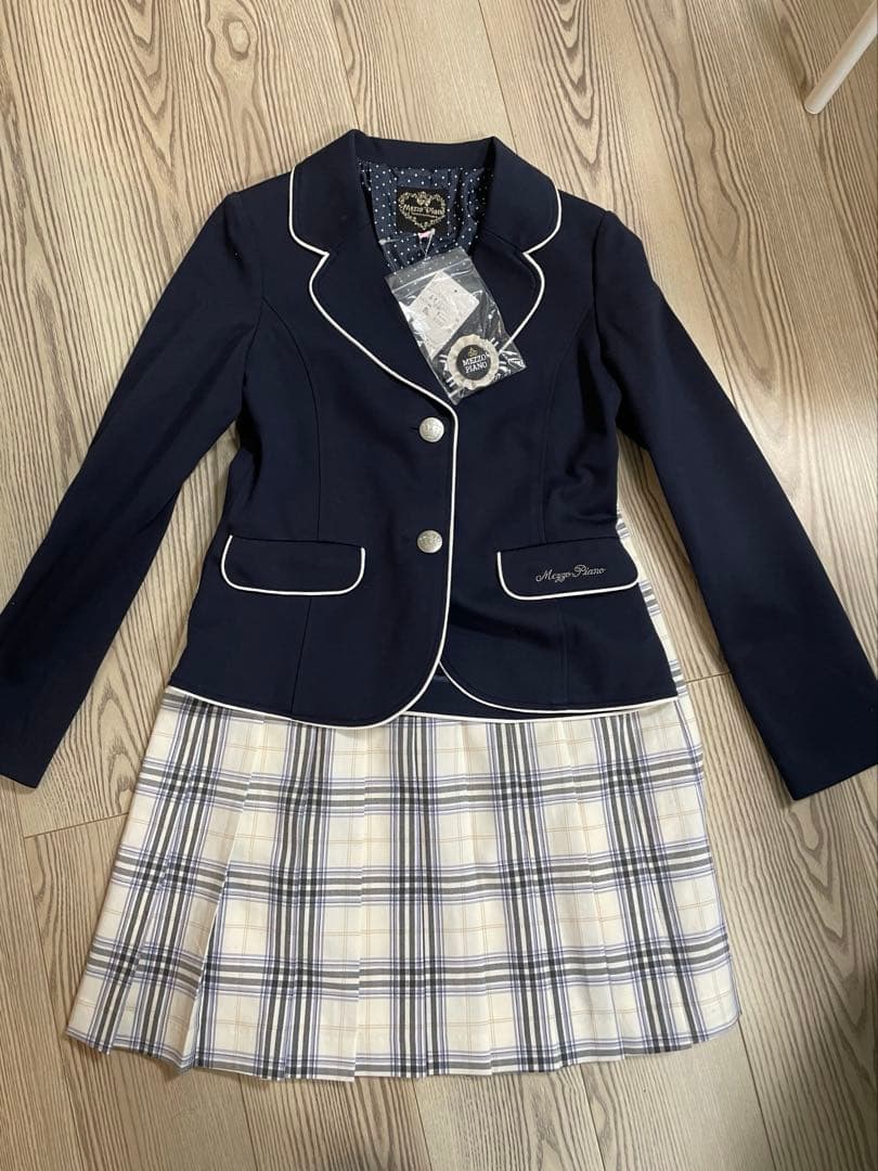 mezzo piano junior ネイビー ジヤケット➕プリーツスカート
