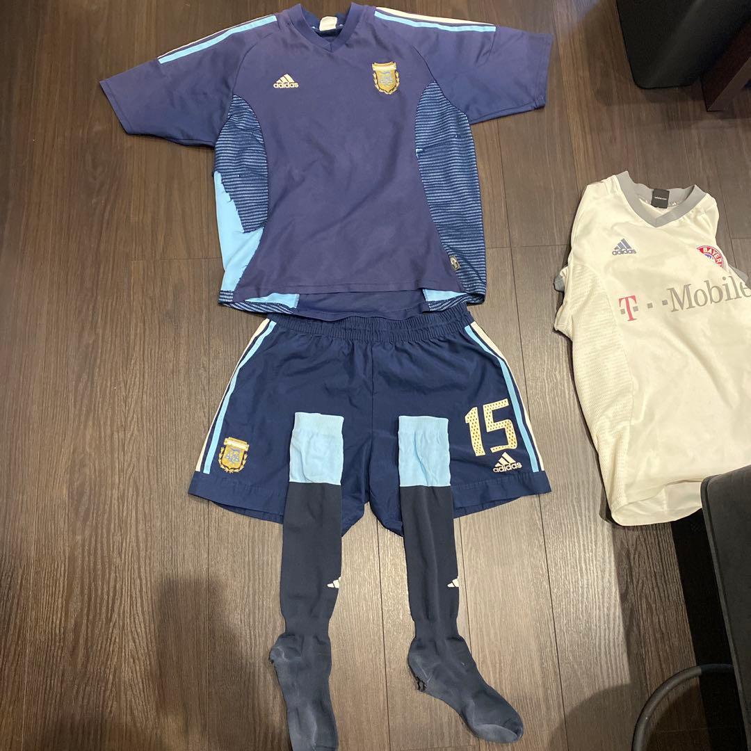 ユニフォームまとめ売り　6枚　おまけ3点