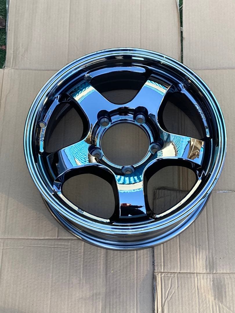 未使用品　WORK 16インチ 5.5J ホイール　タイヤ1本組み　ジムニー等