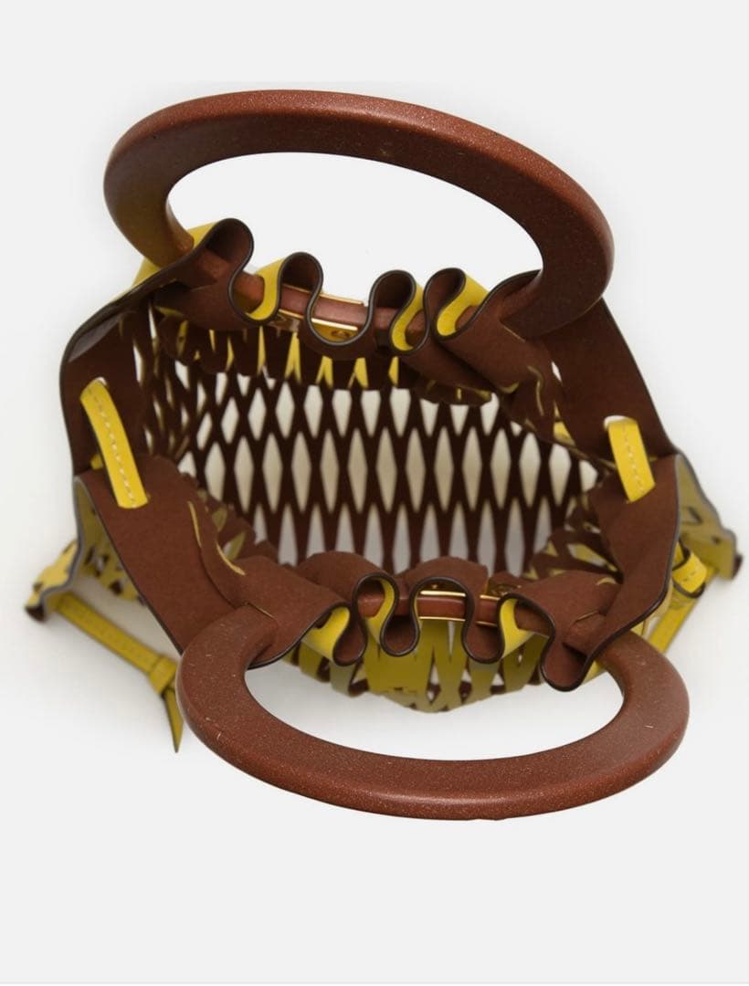 1回短時間使用　メッシュデザイン かごバッグ