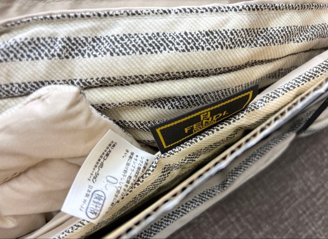 【未使用品】FENDI フェンディ シルク 肌掛け布団 ズッカ