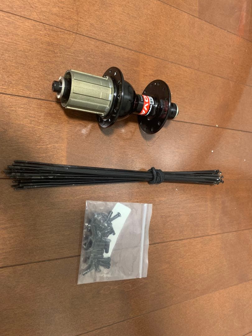 Novatecノバテックカーボンホイール。