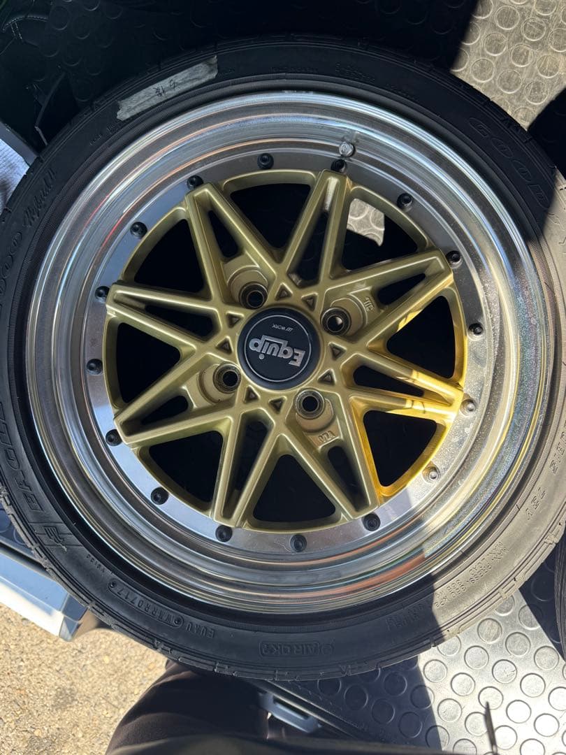 ワーク　エクイップ15インチ