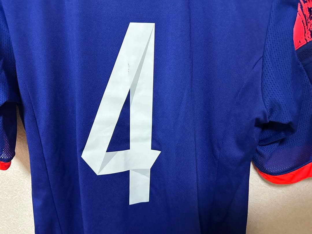 【正規品】日本代表 2014 ブラジルW杯 本田圭佑 ホーム 新品タグ付き M