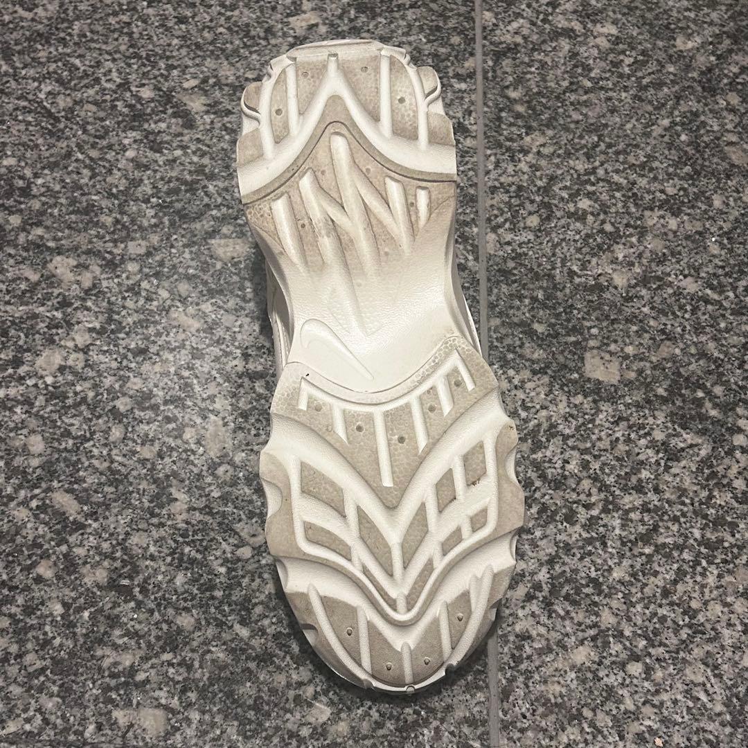 nike tc7900 25.5cm DD9682-100 ナイキ スニーカー