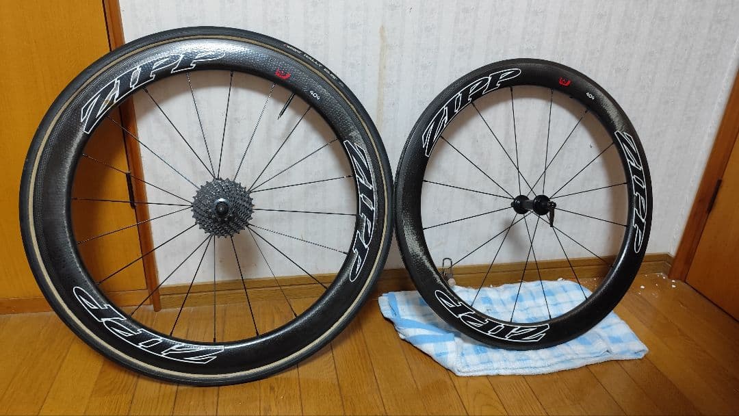 Zipp 404 firecrest カーボンホイール