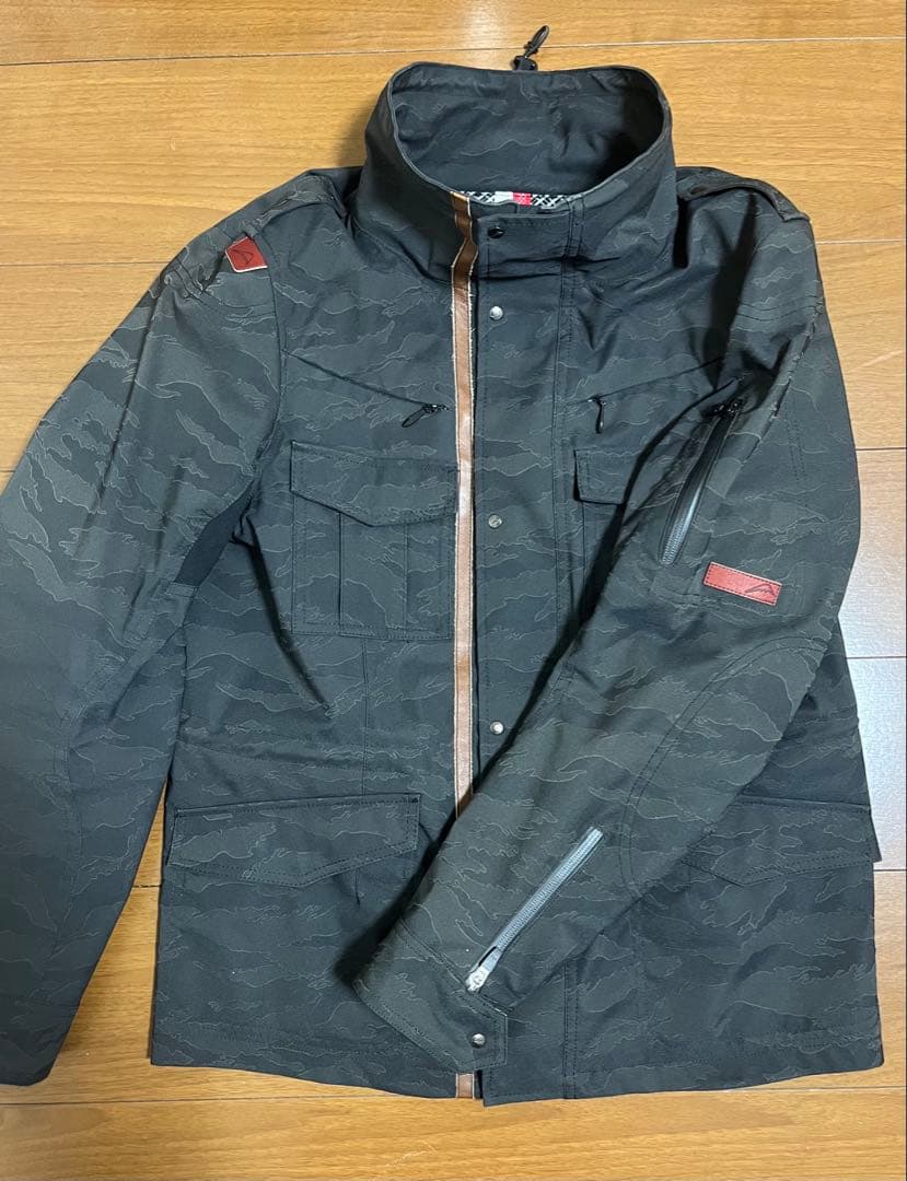 クシタニ　フィンジャケット