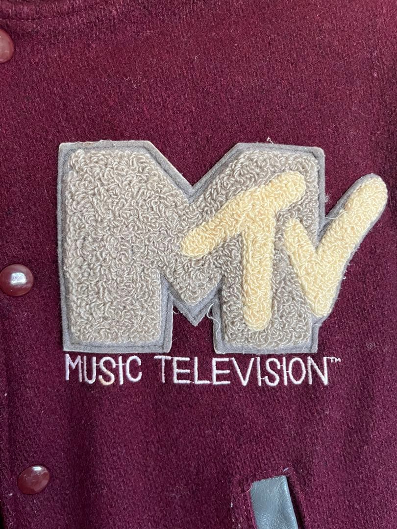 MTV STAFF ヴィンテージ　スタジャン ワインレッド グレー