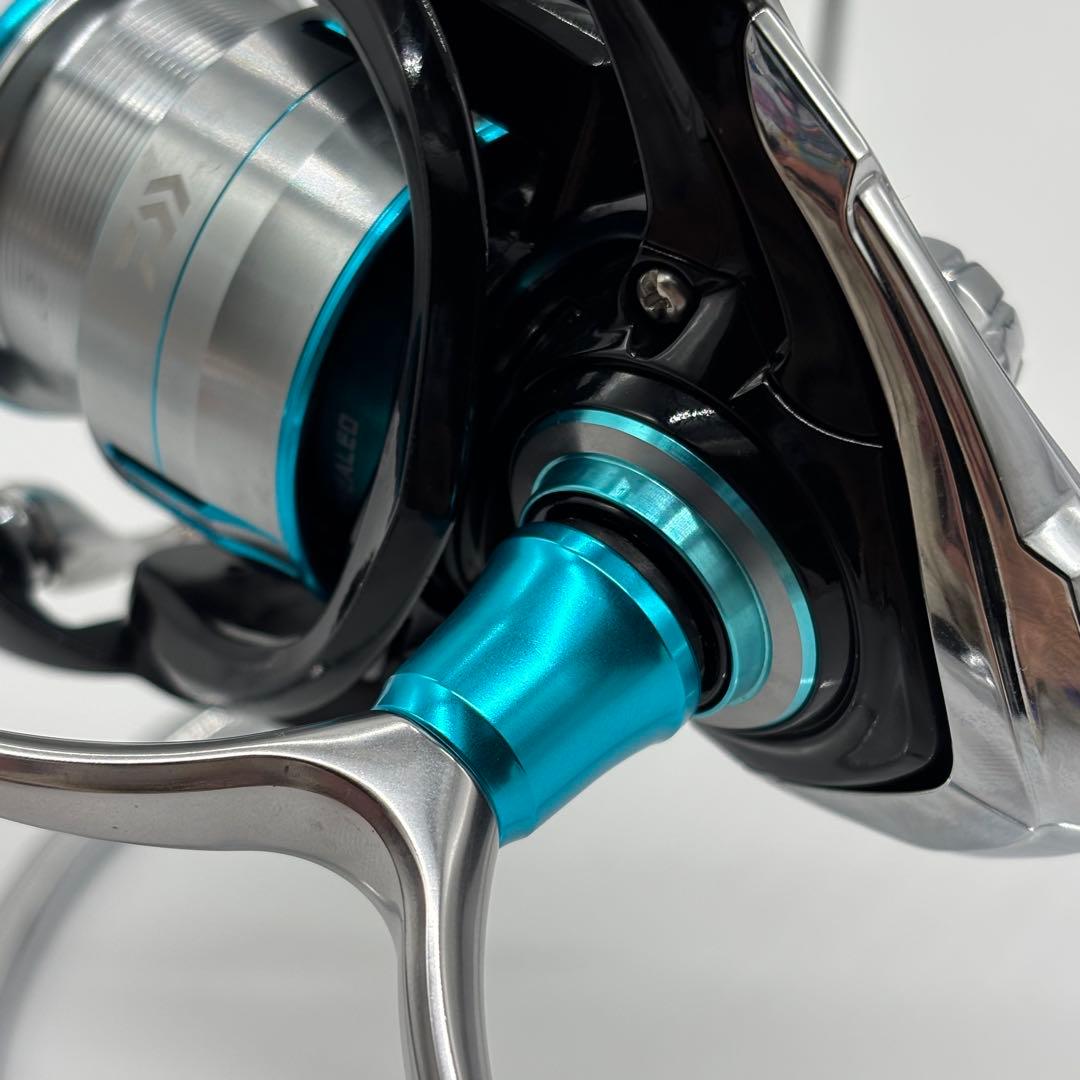 【未使用】エメラルダス LT2500S-DH エギング ダブルハンドル