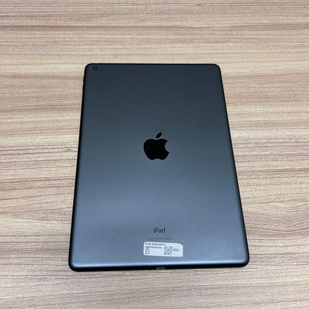 ハ*ム様 iPad 8 本体 第8世代 グレー 本体 APPLE