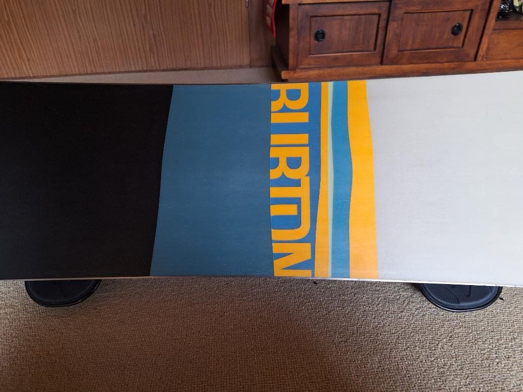 美品！スノーボード BURTON INDIE 146サイズ ビンディング付き