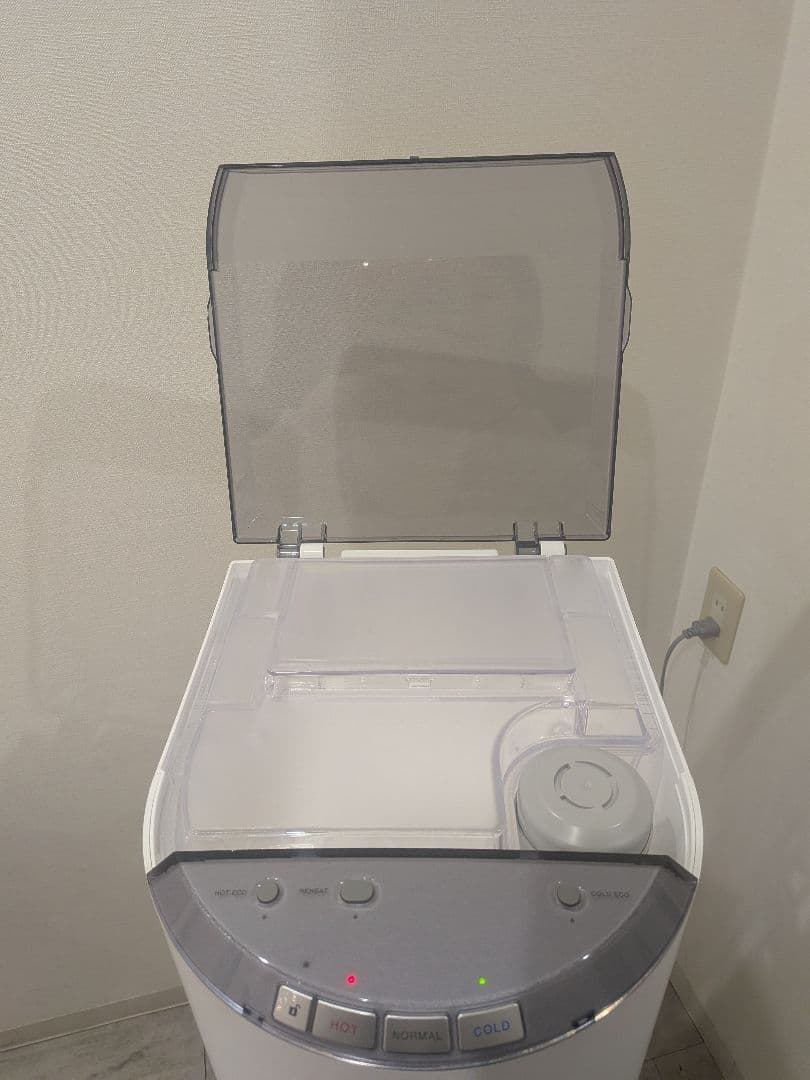 ウォーターサーバー エブリーフレシャス(トール、マットホワイト)