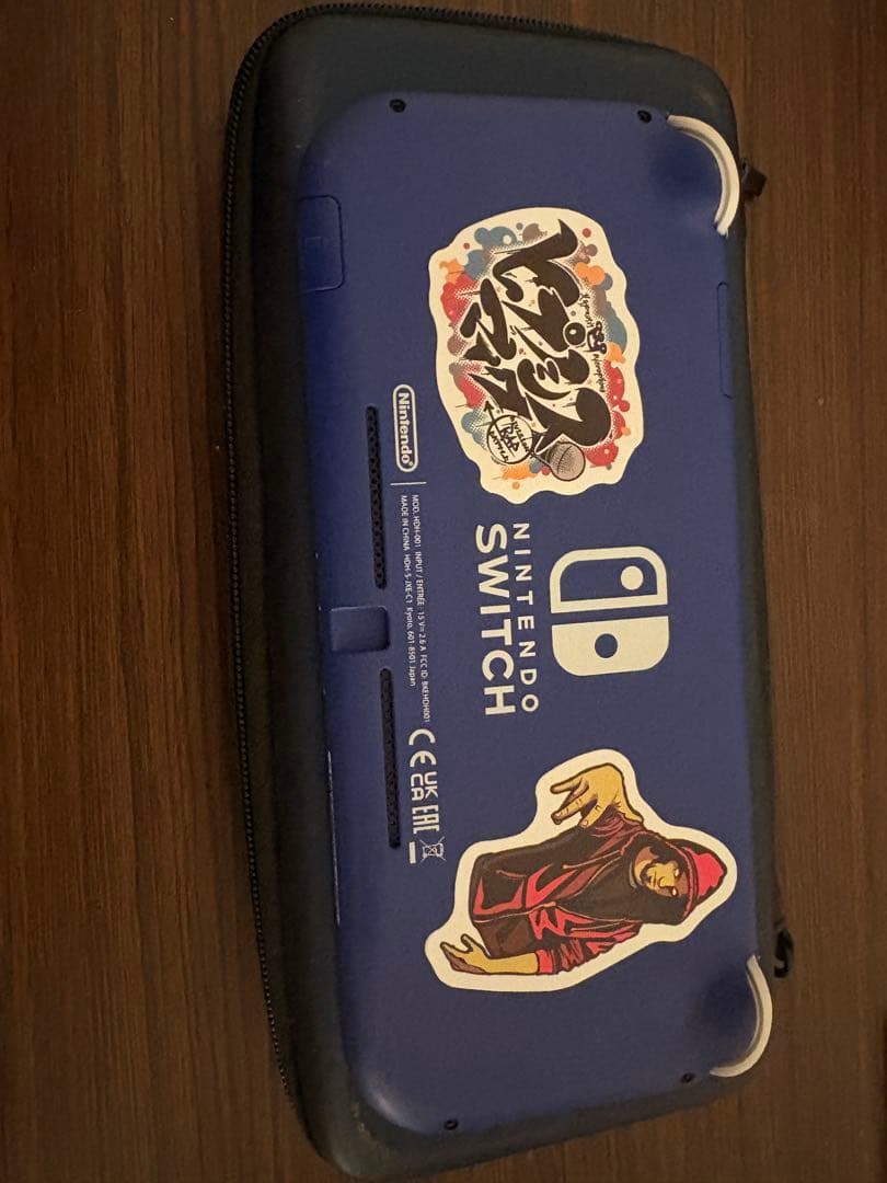 Nintendo Switch Lite ブルー ケース付き(カセット入り♪)